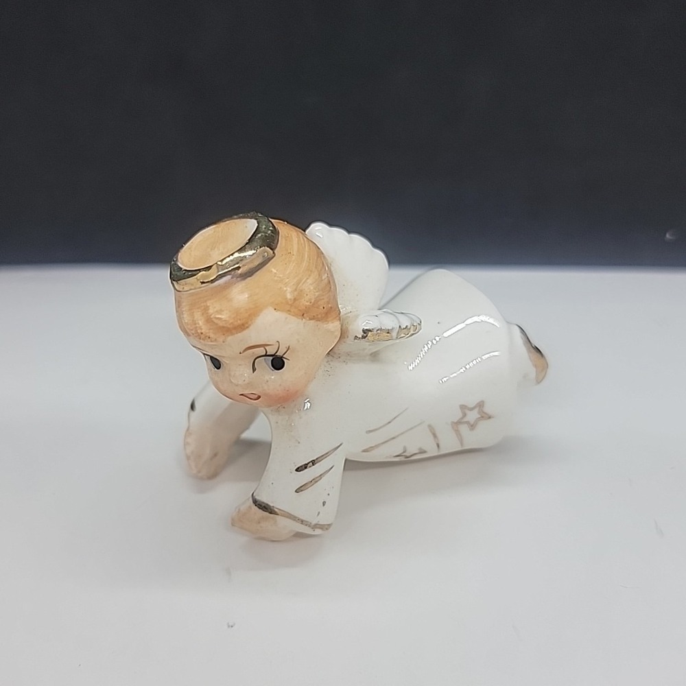 Handpainted Hugger Christmas Angel 1950's Candle Climbers Japan  2.5"